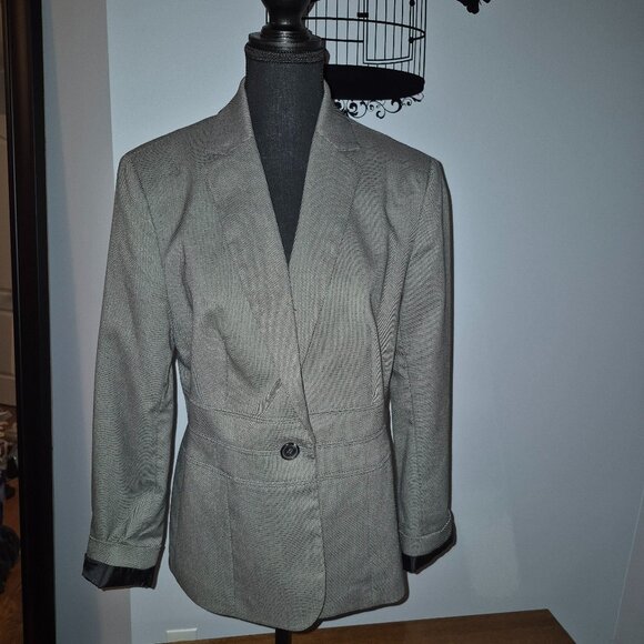 Jones New York Black and White Blazer Sz 8 - Picture 1 of 8